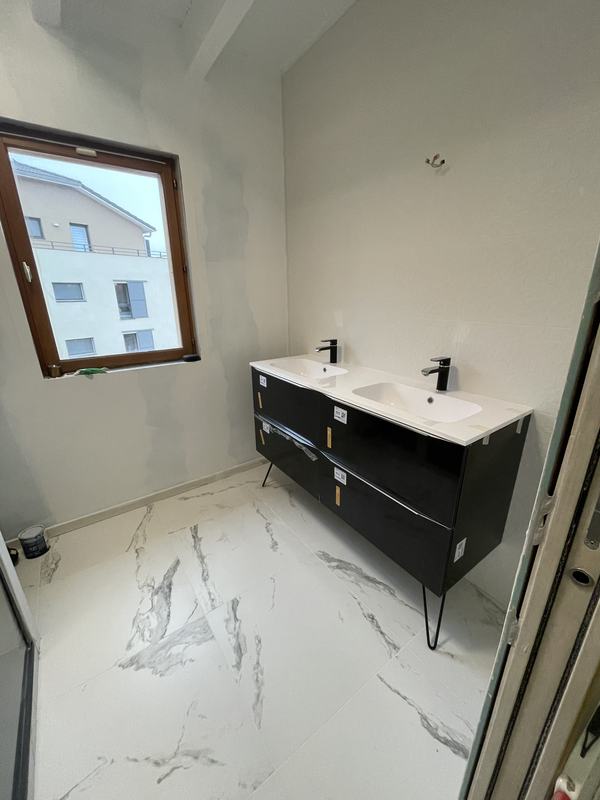 Salle de bain - double vasque design noir